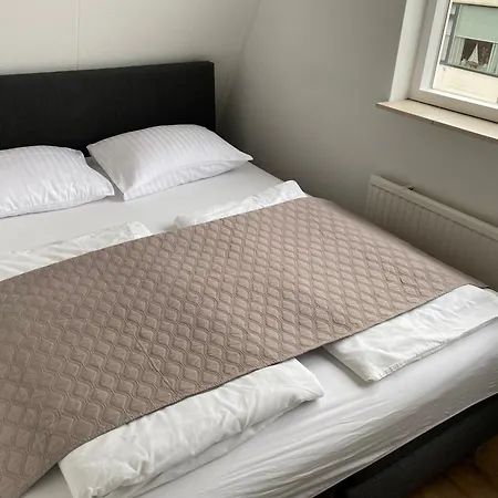 Katwijk Center, 1 Min Away From The Beach!